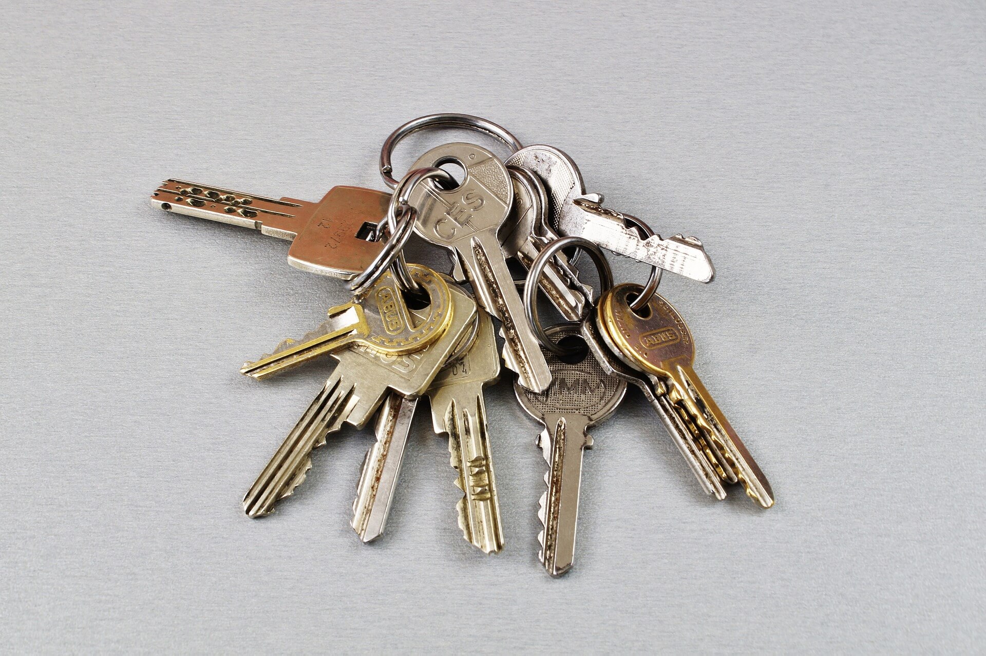 4 astuces pour ne plus perdre ses clefs - M6