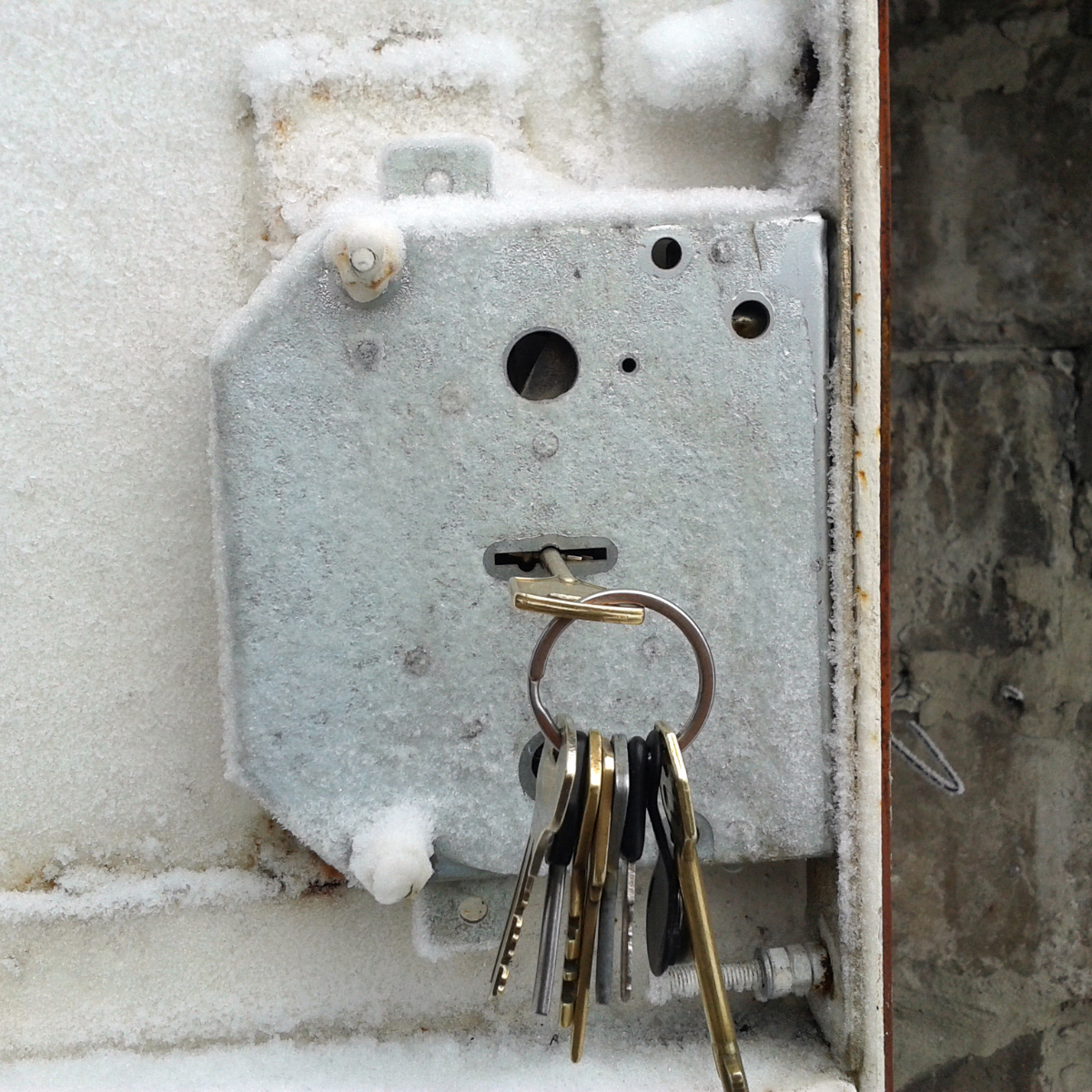 serrure porte gelee